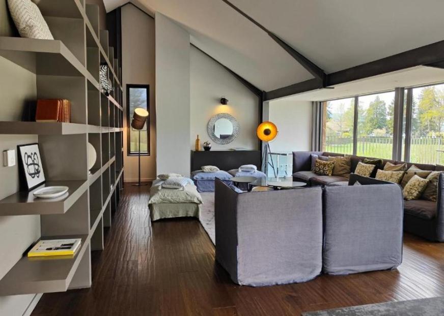 Le Petit Letraz Hotel Duingt Kültér fotó